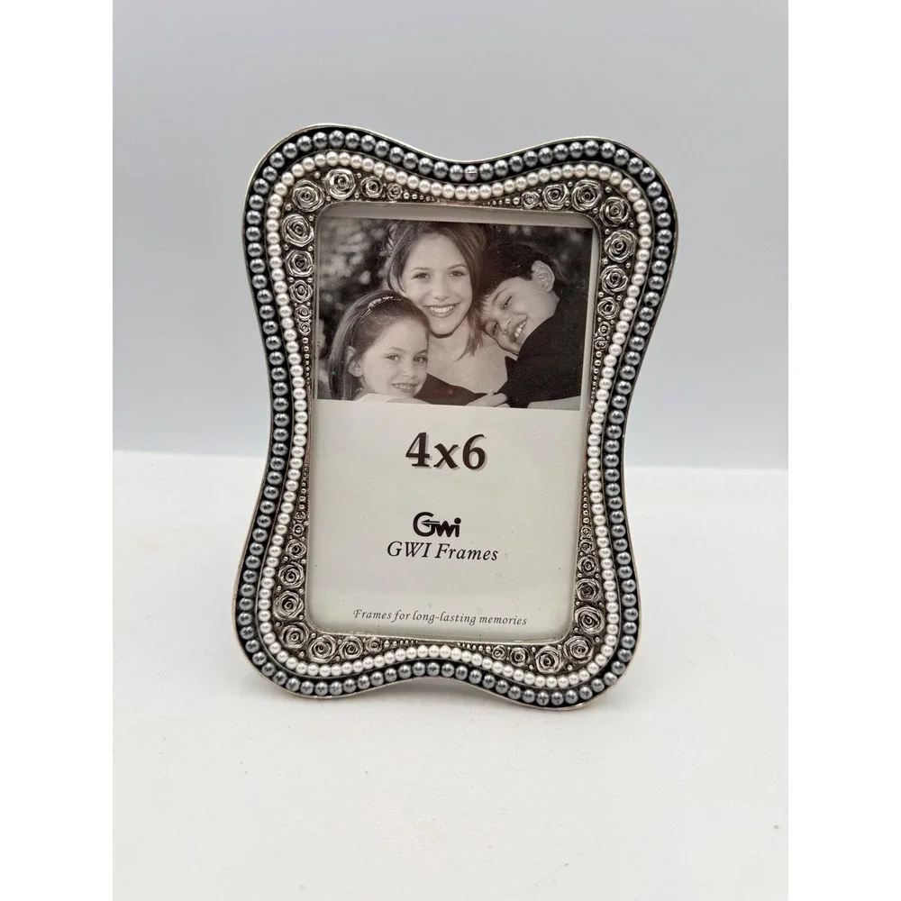 GWI Frames Picture Frame 4x6 Silver Excellent Pearl Rose Beaded Curved